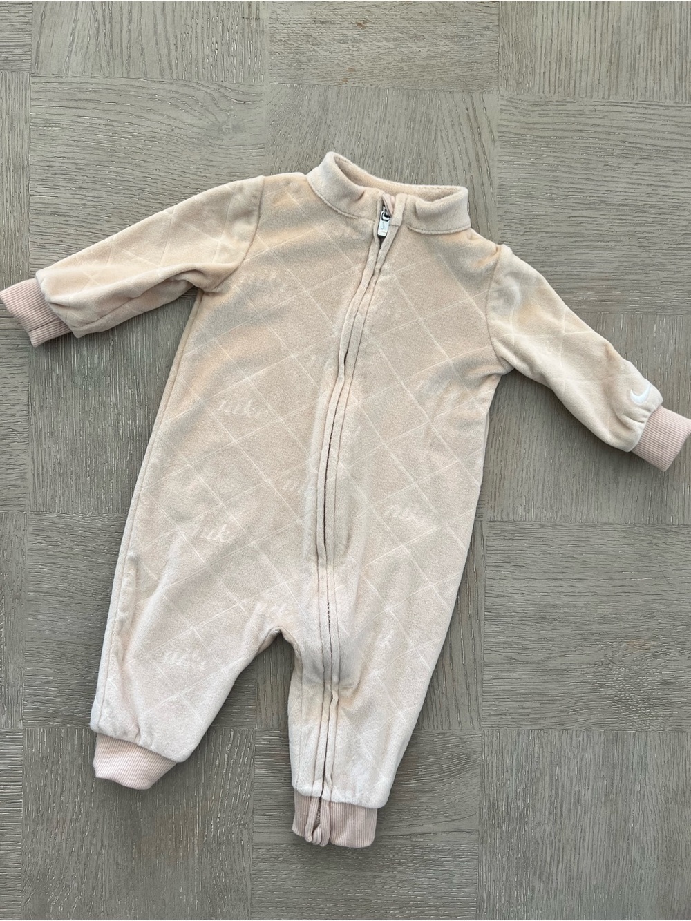 🌟3/$25🌟 Nike Cream Fleece Baby One-Piece Footie with Front Zip
